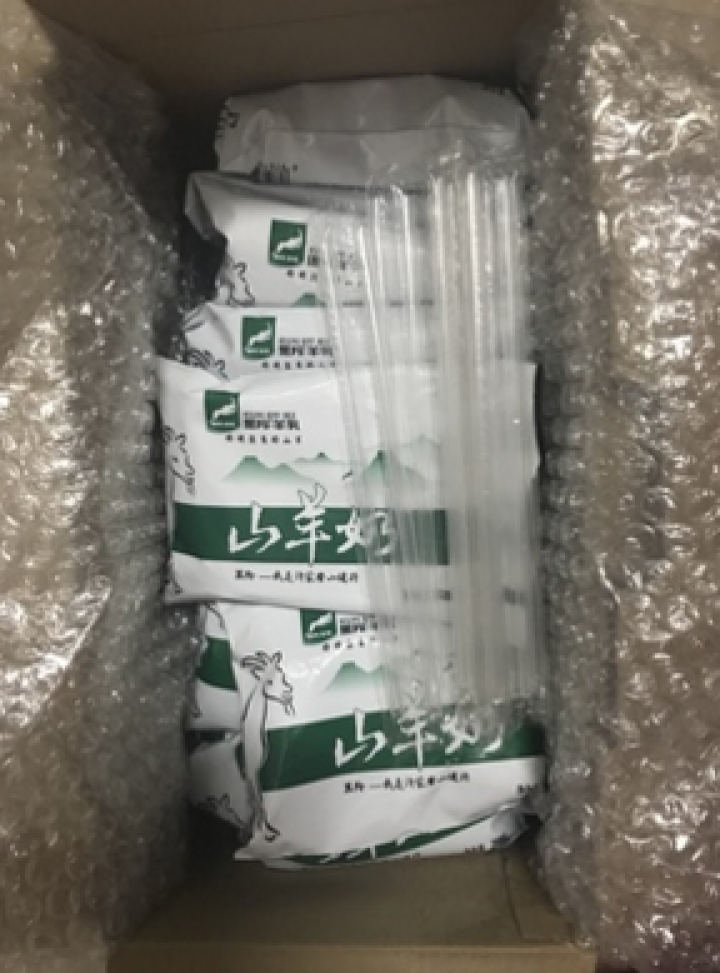 黑羚 【7月新货】 羊奶山羊奶200ml*12袋  14袋百利包羊奶无膻浓香儿童孕妇营养早餐脱膻羊奶 实惠装12袋怎么样，好用吗，口碑，心得，评价，试用报告,第4张