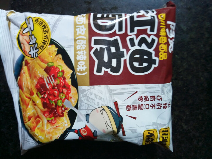 阿宽旅行套餐 重庆小面酸辣味 麻辣味 铺盖面红油面皮 方便面干拌面6碗装 阿宽红油面皮1袋怎么样，好用吗，口碑，心得，评价，试用报告,第2张