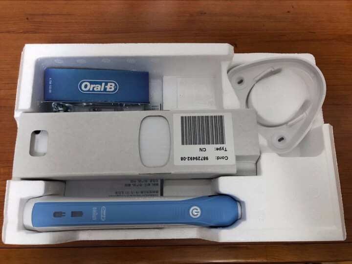 博朗 欧乐B（Oralb）P2000蓝 电动牙刷 3D声波震动成人充电式牙刷 清除牙渍 配EB17、EB50双刷头怎么样，好用吗，口碑，心得，评价，试用报告,第4张