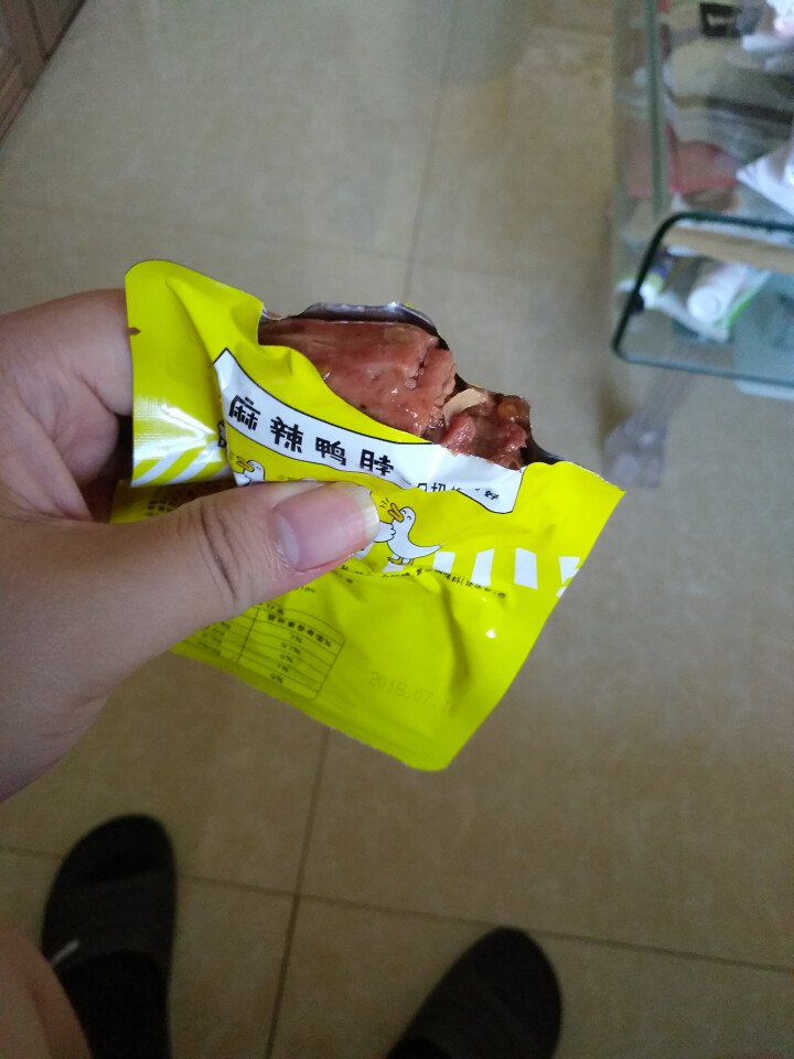 【京东自有品牌】八享时 嘬鸭 卤鸭脖子200g 麻辣味 肉干肉脯 零食特产 卤味小吃怎么样，好用吗，口碑，心得，评价，试用报告,第4张