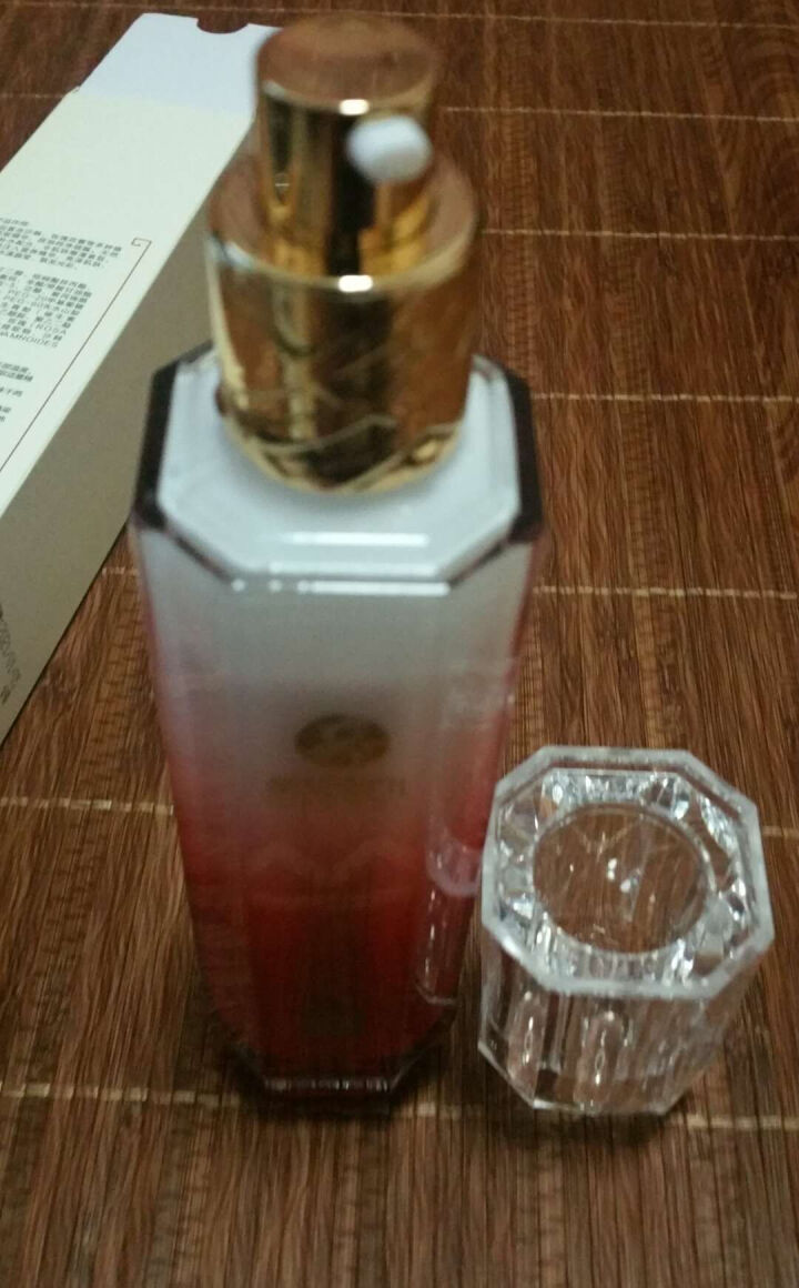 美妃黛儿沙棘透亮保湿精华乳100ml 补水润肤乳 滋润肌肤 细致毛孔 提拉紧致 控油平衡怎么样，好用吗，口碑，心得，评价，试用报告,第4张