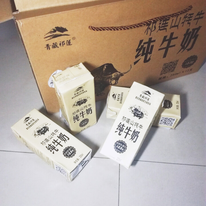 青藏祁莲 牦牛奶 牛奶乳品  a2纯牛奶 高营养牛奶 高钙牛奶250ml*12+2（赠品）礼盒新包装怎么样，好用吗，口碑，心得，评价，试用报告,第4张