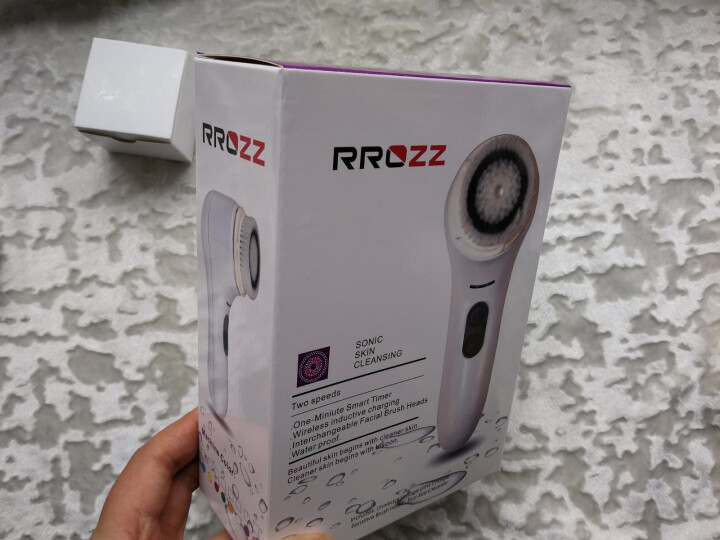 RROZZ  香港洗脸神器洁面仪 男女超声波洗脸刷 电动洗脸仪毛孔清洁器洗脸机充电式洗面仪电子美容仪 白色怎么样，好用吗，口碑，心得，评价，试用报告,第4张