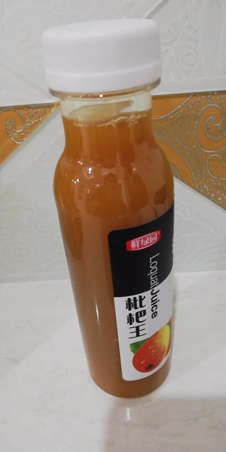 鲜绿园 枇杷汁100%枇杷王枇杷原浆果汁饮料大瓶饮料300ml 单瓶装试饮活动怎么样，好用吗，口碑，心得，评价，试用报告,第3张