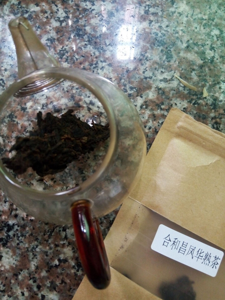 合和昌 凤华 生茶 普洱饼茶2018年新品合系列生茶 云南茶叶357g一饼 2018凤华熟茶试饮8克/袋怎么样，好用吗，口碑，心得，评价，试用报告,第3张