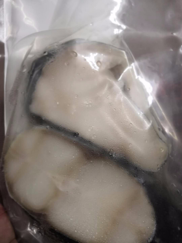 鲜元素 冷冻阿拉斯加黑鳕鱼切身（裸盖鱼） 250g 1,第2张