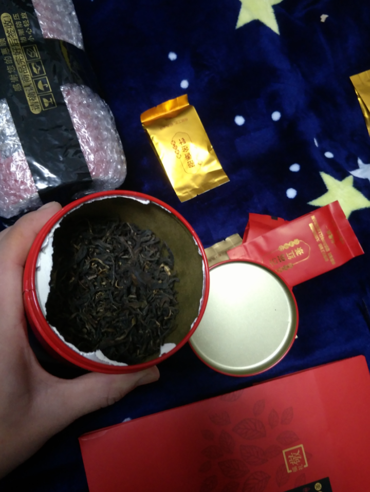 红茶茶叶 滇红茶特级云南 古树红茶野生红茶功夫红茶500克装古树毛峰 金丝金芽金针礼盒装怎么样，好用吗，口碑，心得，评价，试用报告,第4张