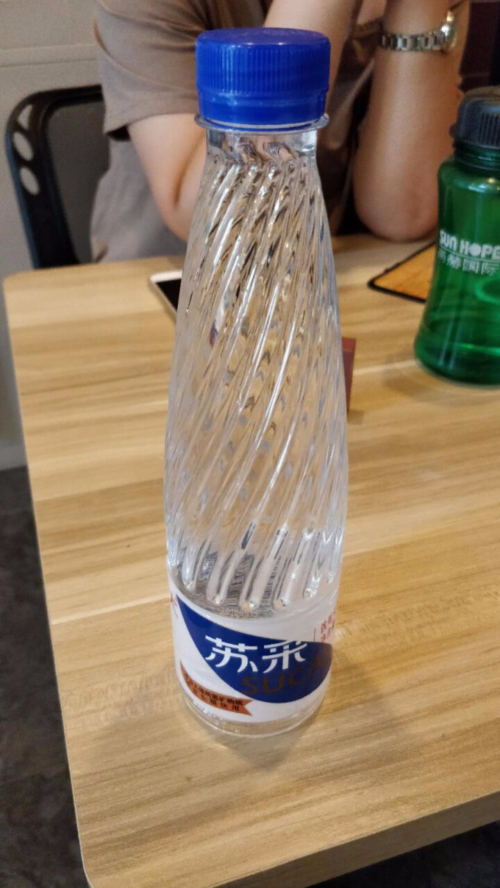 恒大 苏采天然矿泉水 饮用水 非纯净水 个性瓶身高颜值 500ml*1瓶怎么样，好用吗，口碑，心得，评价，试用报告,第2张