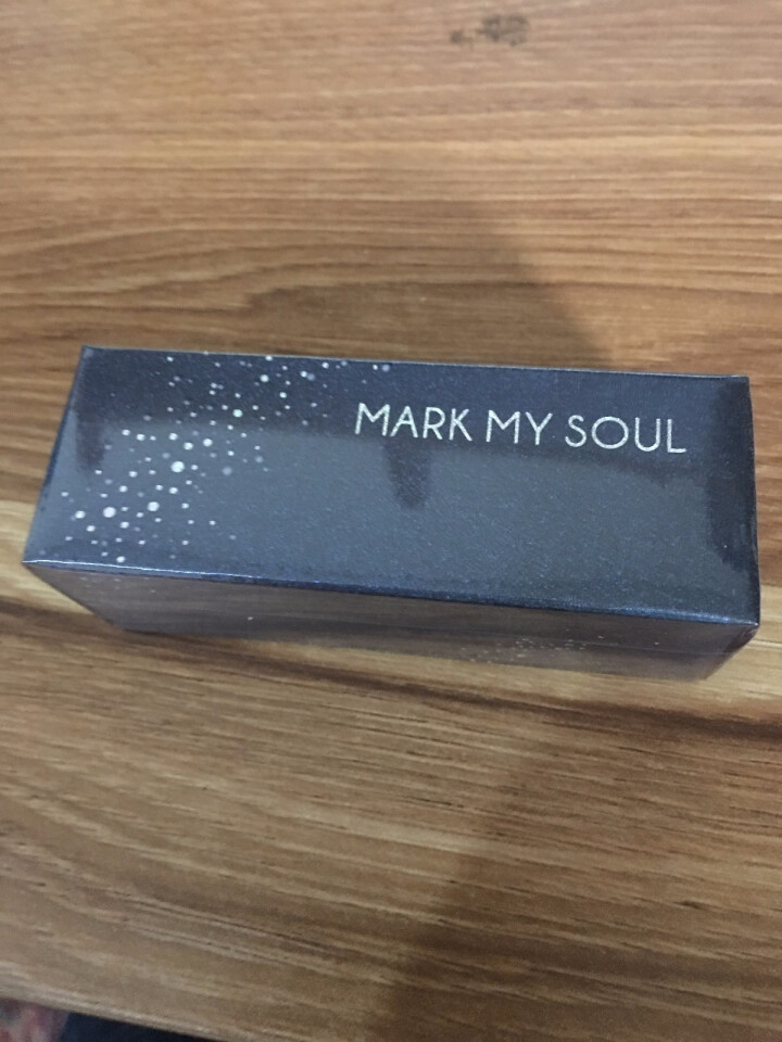 慕色（MARK MY SOUL）燃情润泽口红不掉色 持久唇膏保湿滋润口红 3g ML003 瘾/正红色怎么样，好用吗，口碑，心得，评价，试用报告,第2张