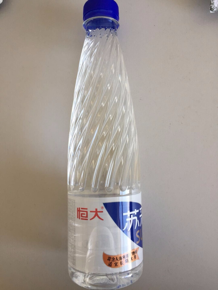 恒大 苏采天然矿泉水 饮用水 非纯净水 个性瓶身高颜值 500ml*1瓶（样品不售卖）怎么样，好用吗，口碑，心得，评价，试用报告,第3张