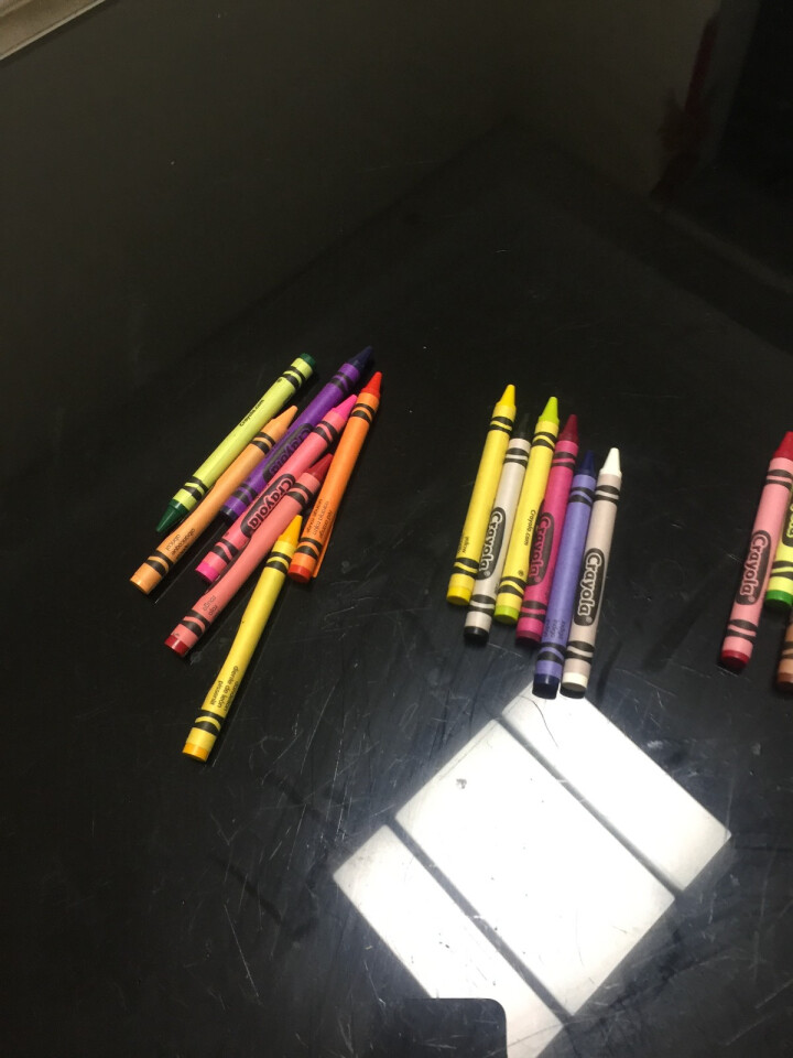 美国绘儿乐Crayola 儿童绘画 画笔工具 彩色蜡笔套装 学生绘画练习 24色标准蜡笔52,第4张