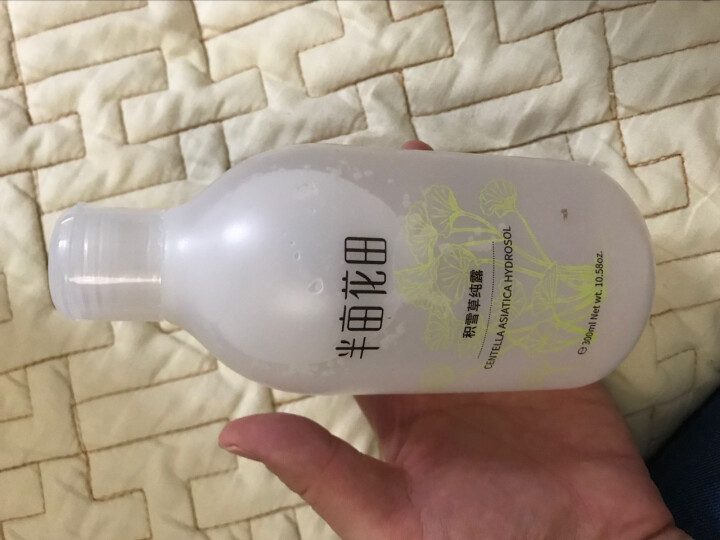 半亩花田积雪草纯露500ml 补水保湿舒缓精油花水 大瓶爽肤水 积雪草纯露500ml怎么样，好用吗，口碑，心得，评价，试用报告,第4张