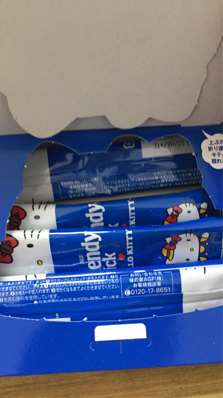 日本进口 AGF blendy hello kitty限定速溶草莓牛奶奶茶 冷热冲调剂 礼盒装 牛奶咖啡8条装怎么样，好用吗，口碑，心得，评价，试用报告,第4张