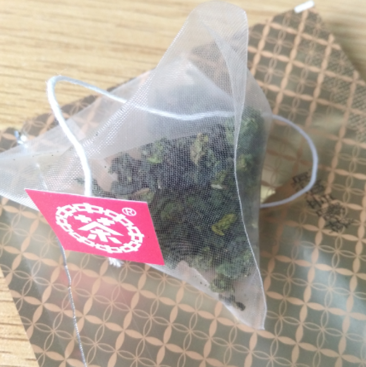 中粮集团中茶清茶铁观音小袋装清香茶叶袋泡花草茶10包一盒30g 铁观音试用装(1袋)怎么样，好用吗，口碑，心得，评价，试用报告,第4张