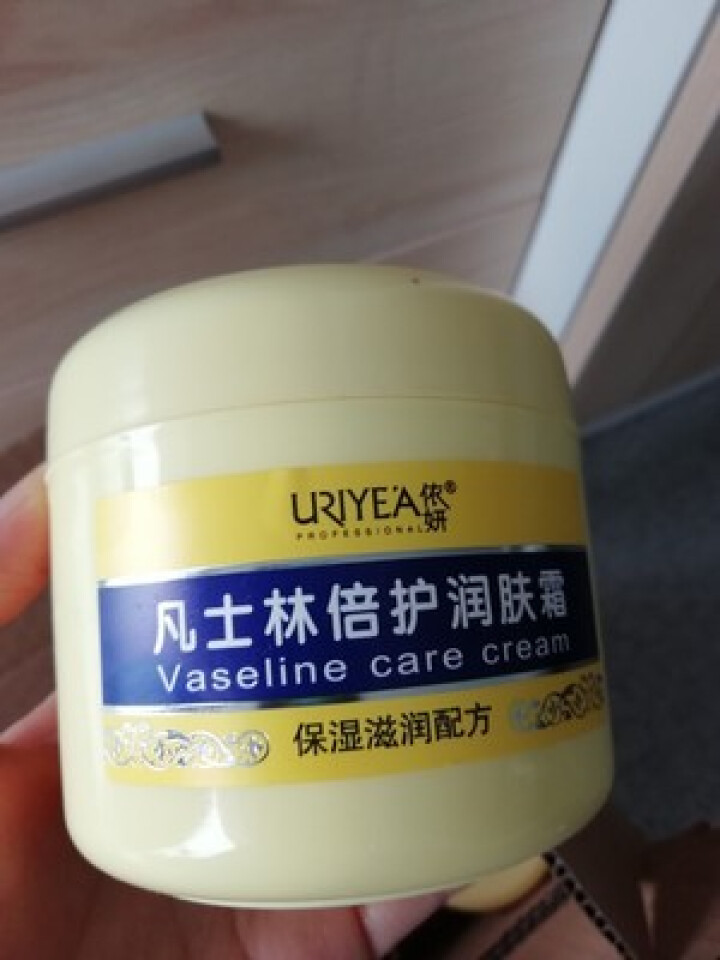 依妍（URIYEA PROFESSIONAL） 凡士林倍护润肤霜深入滋润缩水保湿养护身体乳霜300g 300g*1瓶怎么样，好用吗，口碑，心得，评价，试用报告,第2张