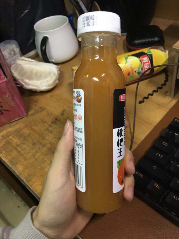 鲜绿园 枇杷汁100%枇杷王枇杷原浆果汁饮料大瓶饮料300ml 单瓶装试饮活动怎么样，好用吗，口碑，心得，评价，试用报告,第4张