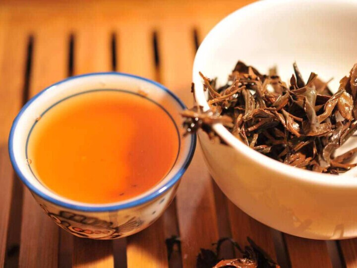 铸普号茶叶云南七子饼茶普洱茶生茶2014年易武麻黑古树纯料春茶生普茶饼380克怎么样，好用吗，口碑，心得，评价，试用报告,第4张