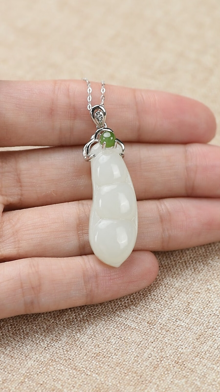 凤禧珠宝和田玉吊坠银镶四季豆福豆玉坠女款玉石项链新年礼物