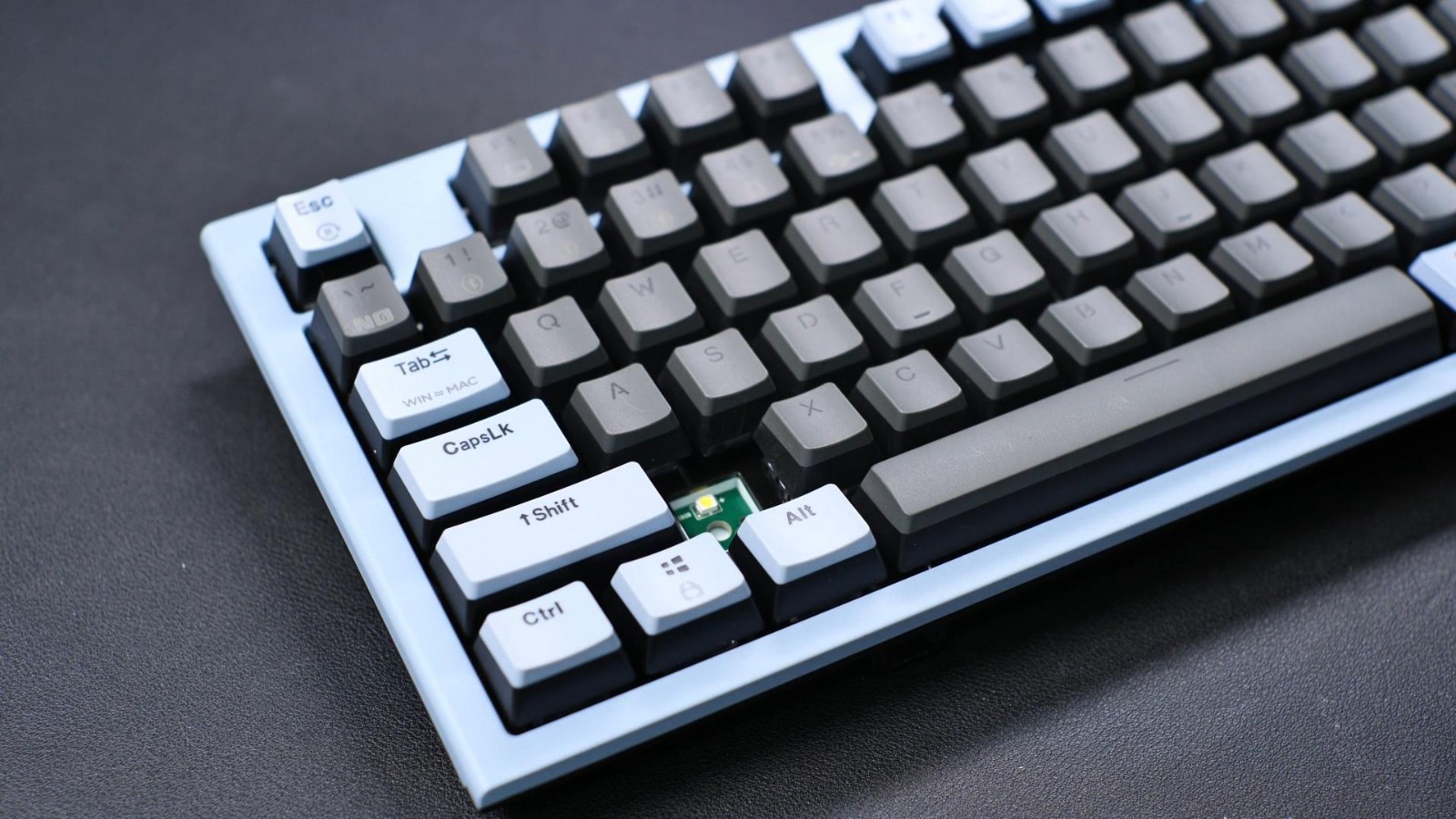 黑峡谷(hyeku)x3升级版无线蓝牙三模机械键盘凯华box轴体客制化热插拔