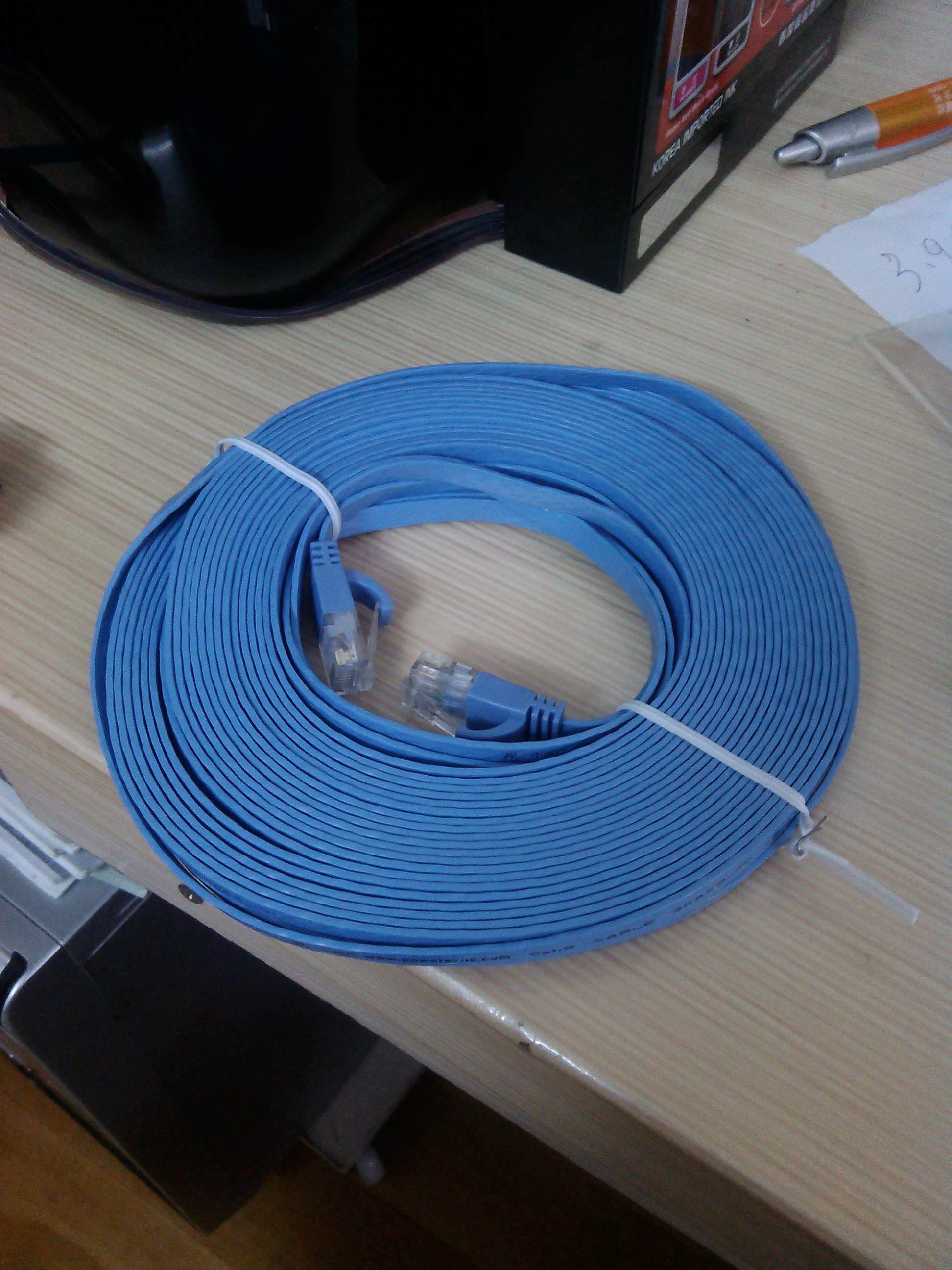 谢先生对包尔星克(powersync)c65b15fl 超扁六类网线 15米;包尔星克(p